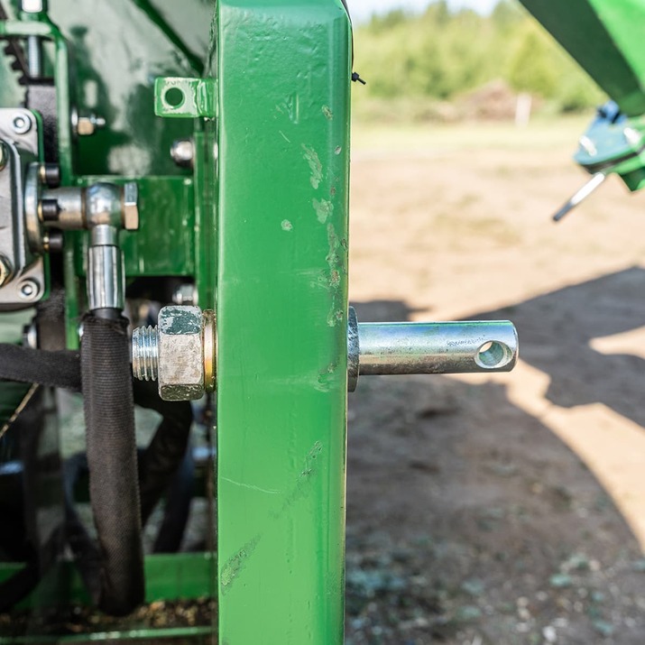 Häcksler 170, hydraulische Zuführung mit Pumpe und Tank