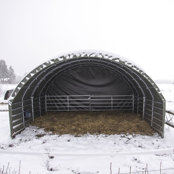 Windschutz 6 x 6 m inkl. 6 Weidepanels mit U-förmigen Füßen