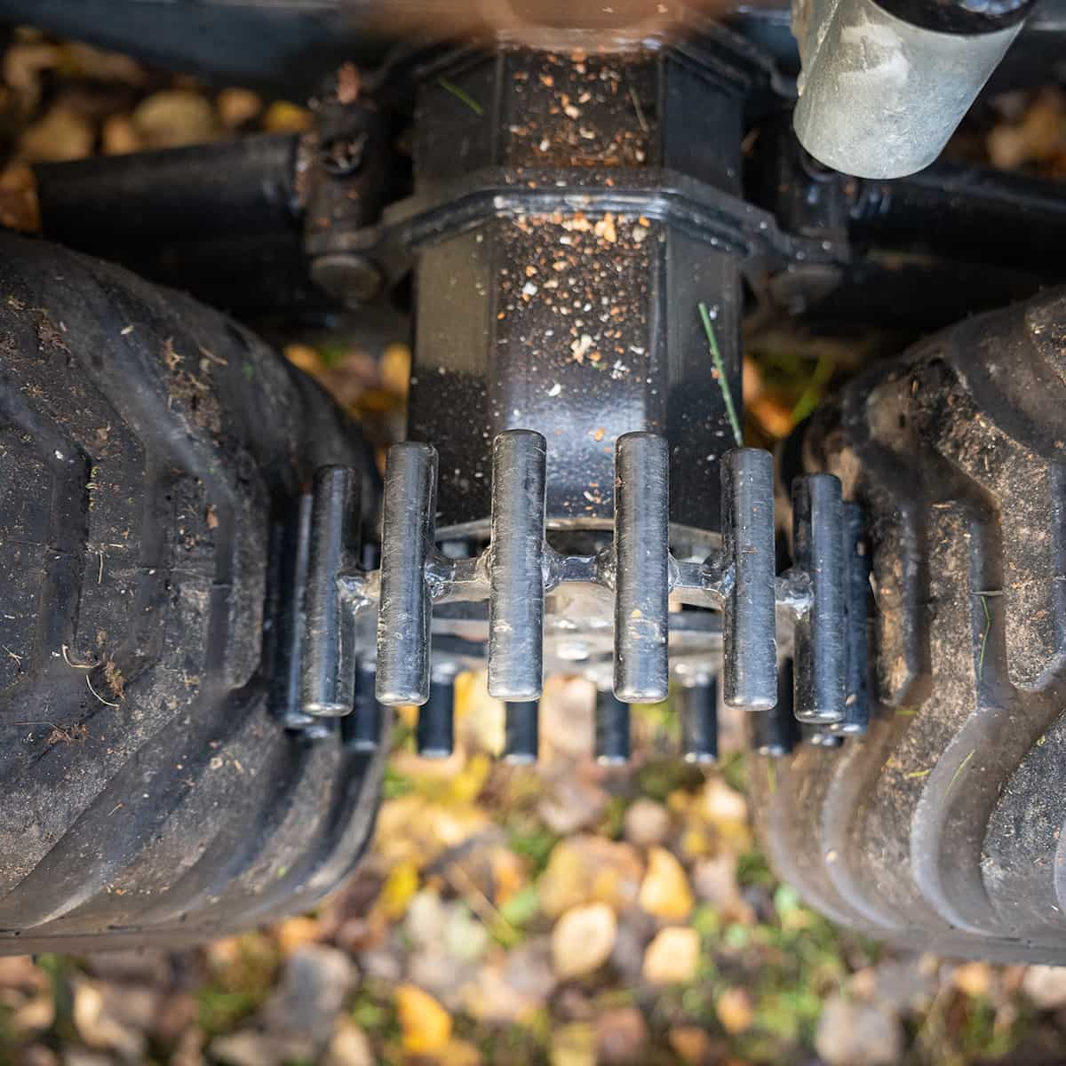 Forstanhänger Quad 3 Tonnen, mit 4,2 m Kran