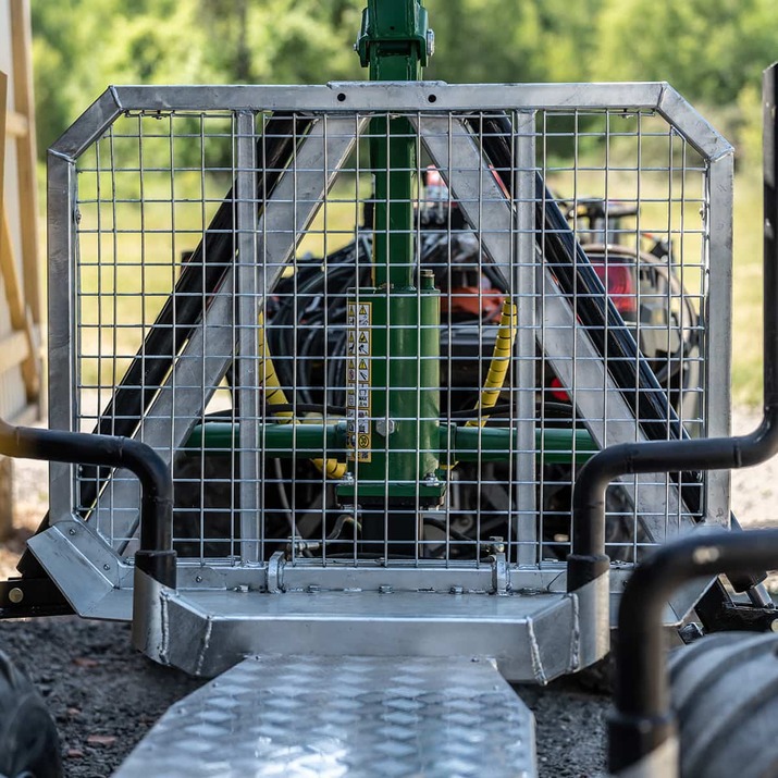Forstanhänger Quad 3 Tonnen, mit 4,2 m Kran
