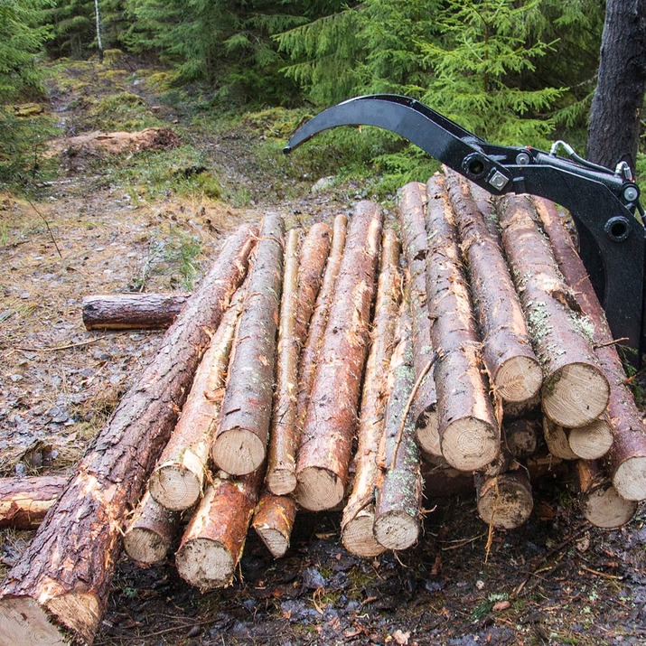 Holzgreifer für Frontlader, mit verschraubter Trimaaufnahme