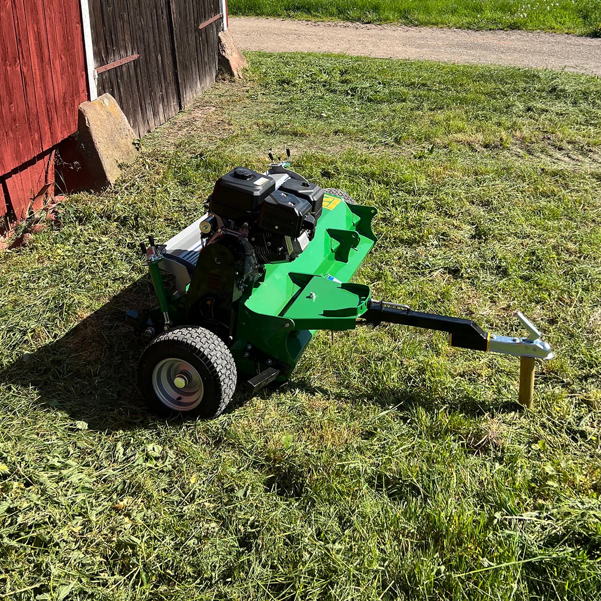 Quad-Mulcher mit Klappe und E-Starter, 1,5 m, 15 PS