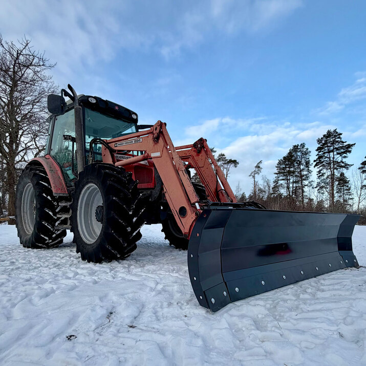 Schneeschild 2,5 m, mit verschraubter kleine BM-Aufnahme