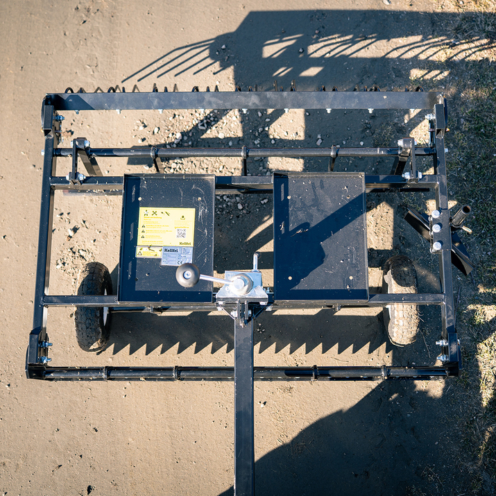 Quad-Hofegge mit einstellbarem Fahrwerk und Zugvorrichtung