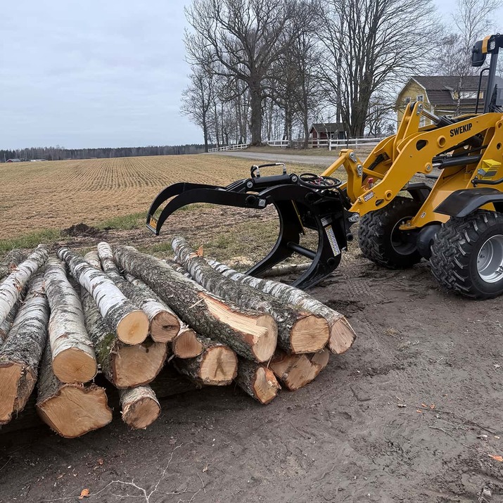 Holzgreifer für Frontlader, mit verschraubter Euroaufnahme