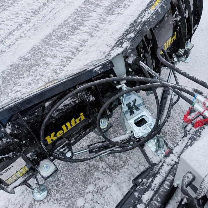 V-Form Schneepflug für Quad 150 cm mit Hydraulikaggregat und Zylinder
