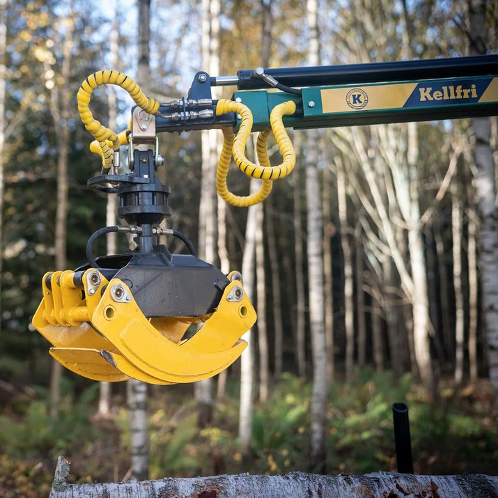 Forstanhänger Quad 3 Tonnen, mit 4,2 m Kran