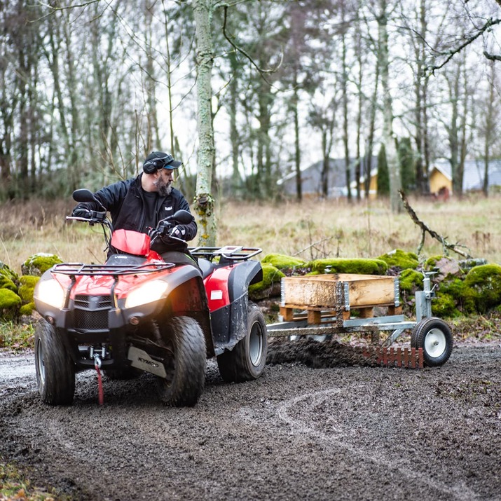 Planierschleppe Quad