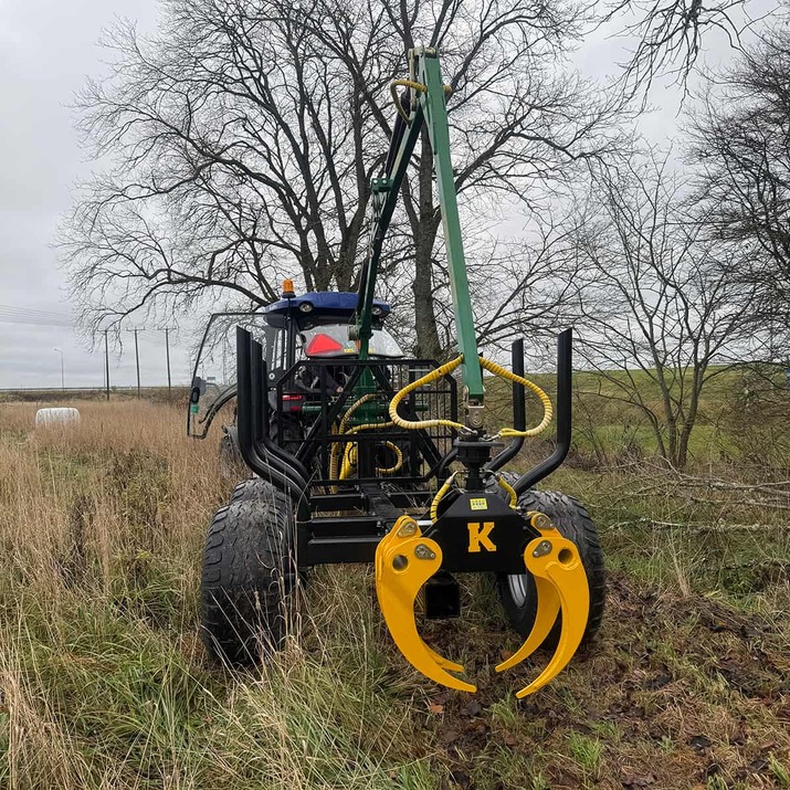 Reisiggreifer inkl. Hydraulikschlauch und Schrauben