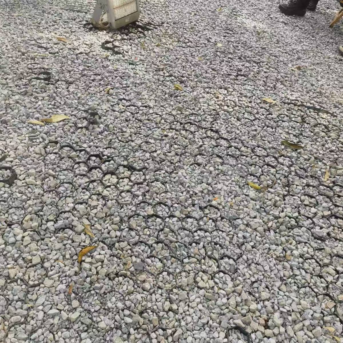 Kunststoffmatte zur Bodenbefestigung 1 m²