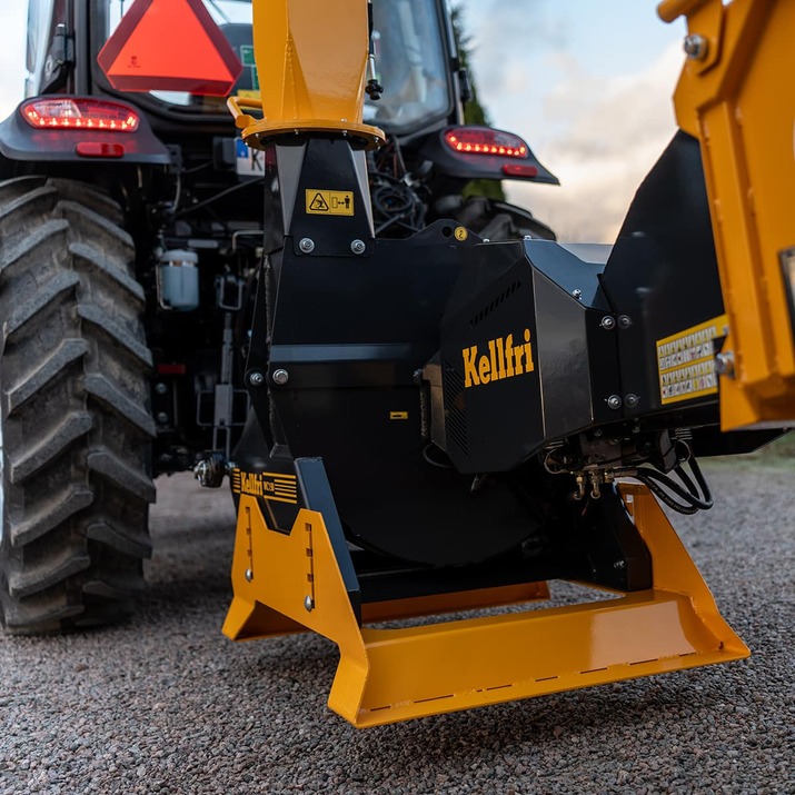 Häcksler 150, mit Antistress hydraulische Zuführung