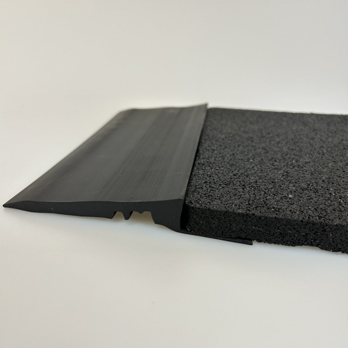 Kantenleiste 20 mm, 13,5 x 250 cm
